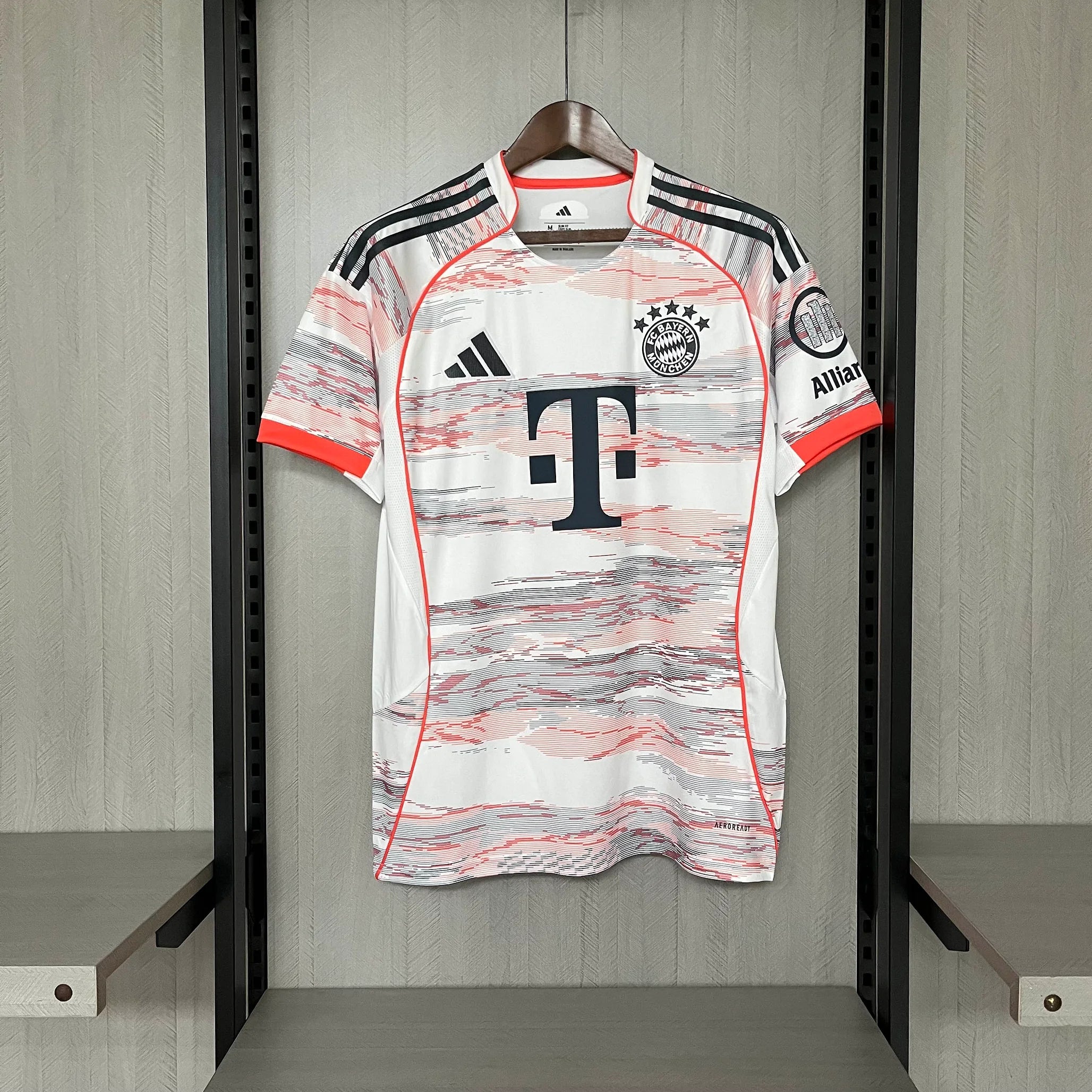 2025/2026 Visita Bayern